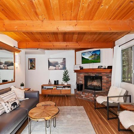 Summit Happy Cabin With Hot Tub! High Speed Ev Hookup, Close To Slopes Big Bear Lake Eksteriør billede